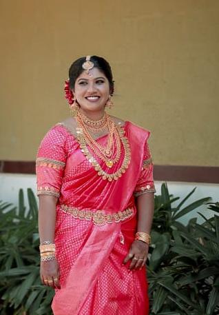 LACHOOS BEAUTY PARLOUR RAMANATUKARA